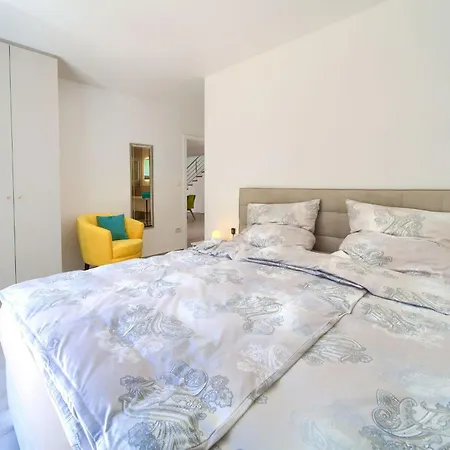 فيلة Casa Ulika With Heated Pool