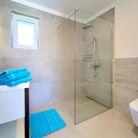 فيلة Casa Ulika With Heated Pool