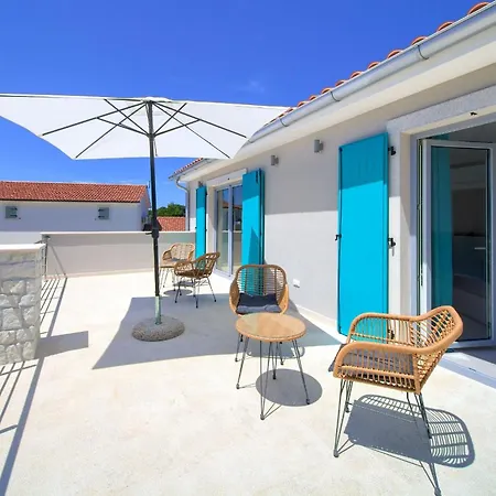 فيلة Casa Ulika With Heated Pool
