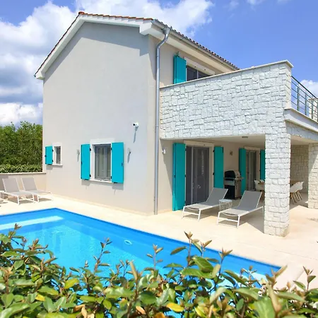 فيلة Casa Ulika With Heated Pool