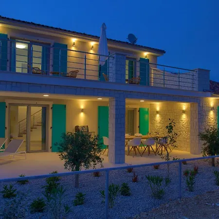 فيلة Casa Ulika With Heated Pool *