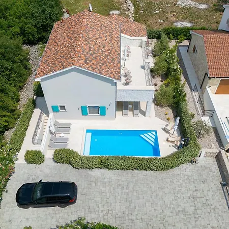 Casa Ulika With Heated Pool Rasopasno
